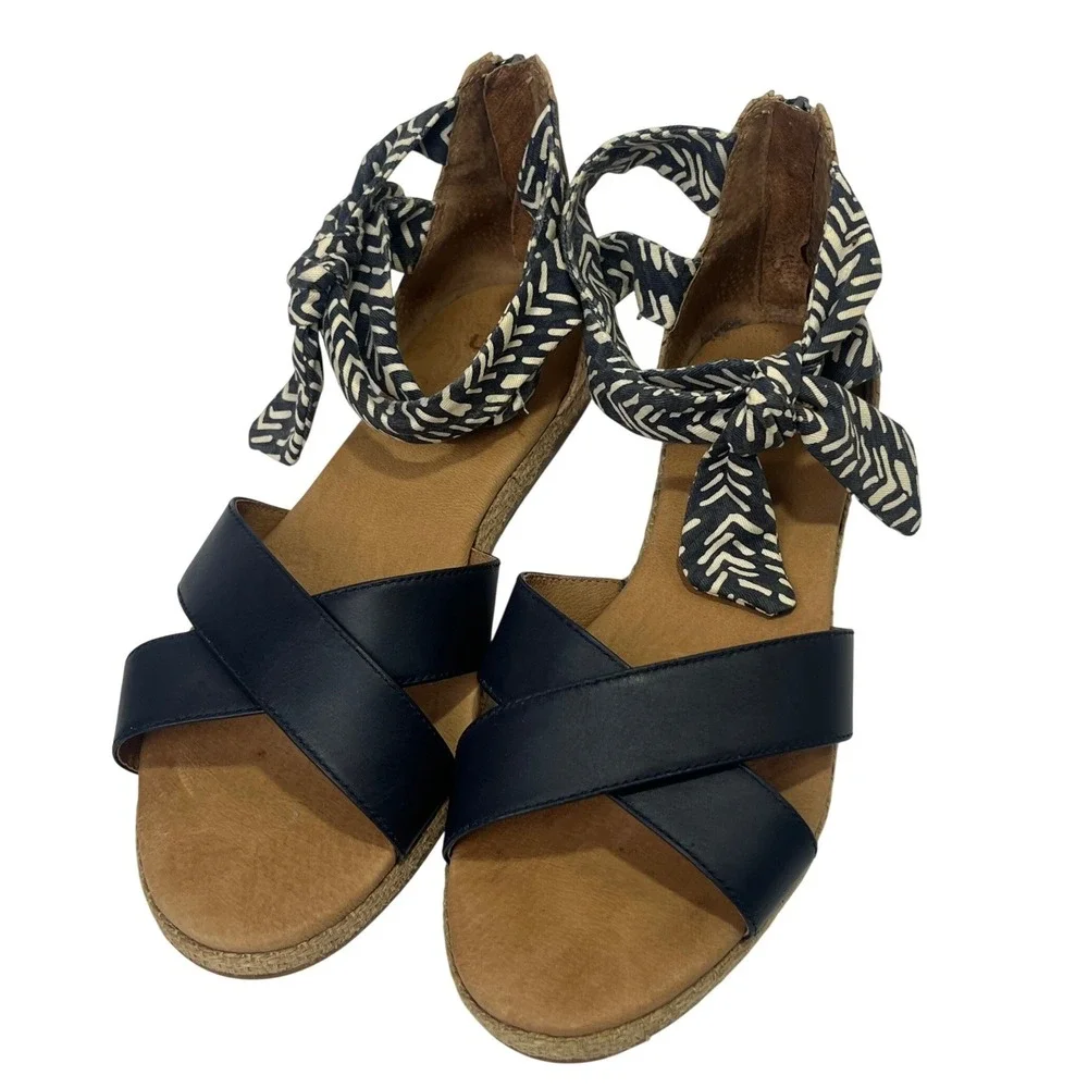 UGG Idina‎ Navy Blue Espadrille Sandal Striped Ankle Tie Zip Cork Heel Size 8.5
